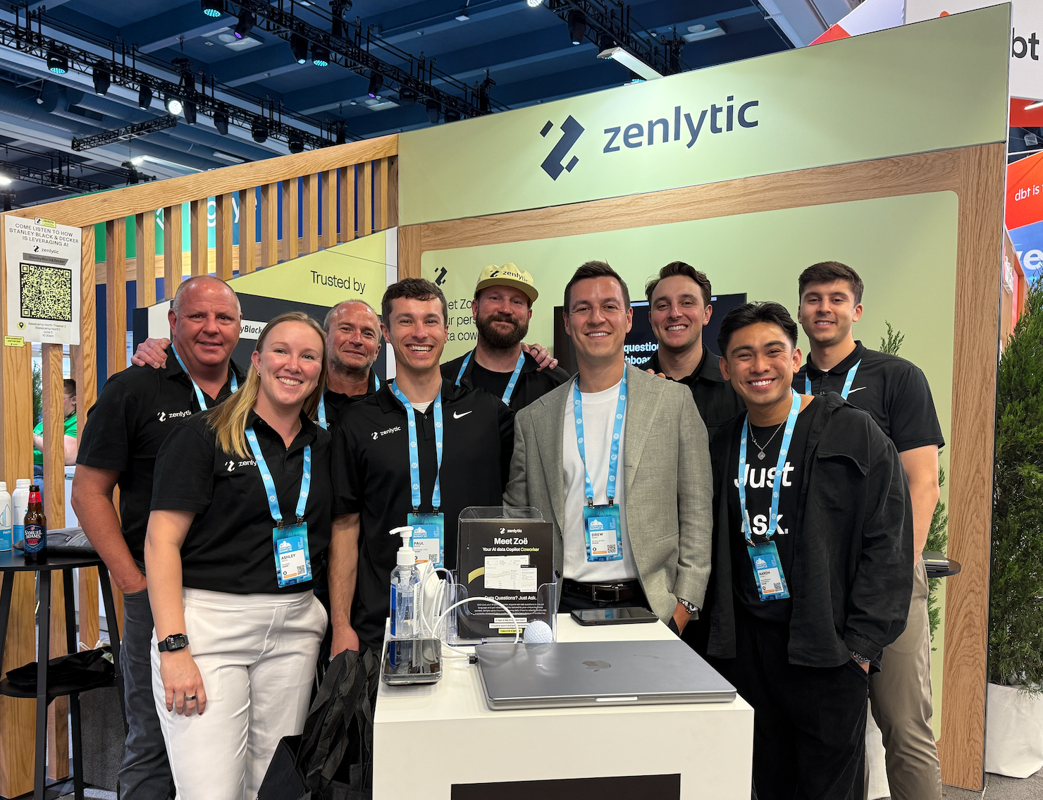Zenlytic Team at Snowflake Booth